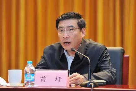 工信部落實(shí)加強(qiáng)銀企對(duì)接，要求抓緊建立重點(diǎn)企業(yè)重點(diǎn)項(xiàng)目融資需求清單