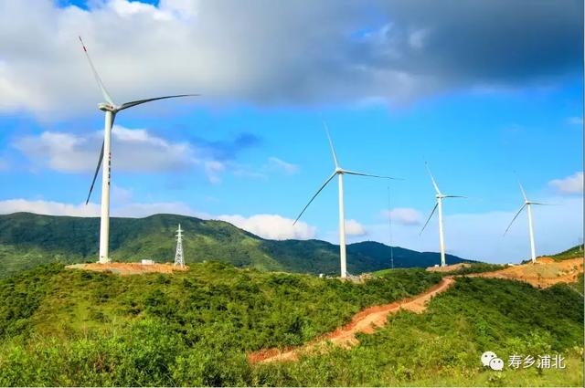 好一個(gè)龐然大物！欽州這個(gè)風(fēng)電站建成這樣啦！