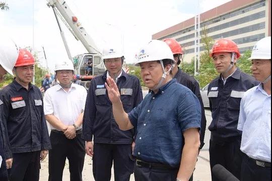 南方電網公司黨組書記、董事長李慶奎：“三步走”打造世界一流企業(yè)