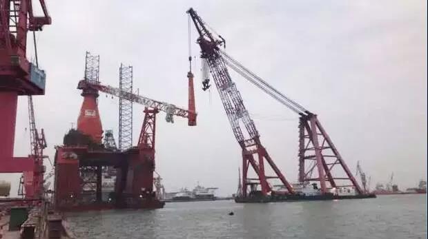 可抗16級(jí)臺(tái)風(fēng)、服務(wù)10MW海上風(fēng)機(jī)！全球首制深潛坐底多功能風(fēng)電工程船交付