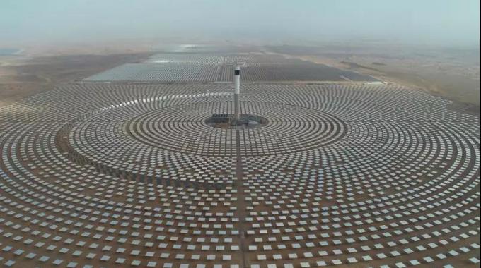 世界最大光熱電站★  摩洛哥努奧光熱電站項目★  待項目完全建成后，努奧光熱電站將為超過100萬的摩洛哥家庭提供清潔能源，還可以把富余的電能出口到歐洲。